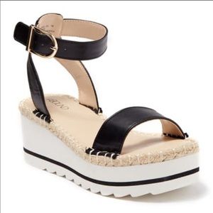 Abound NWOT Maxwell Black Ankle Sandals Size 7.5